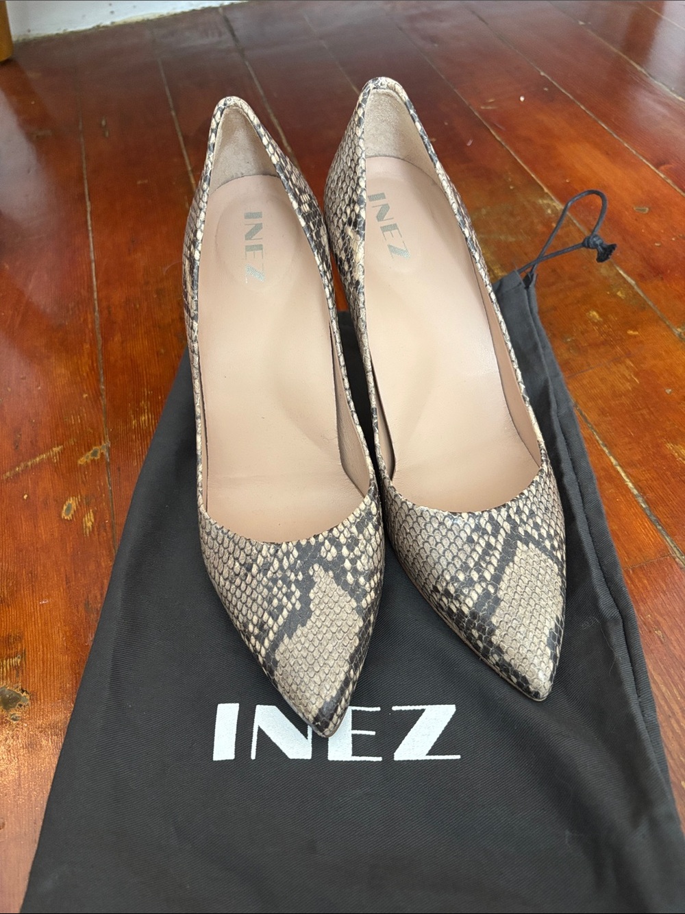 Women's Snake-Print Leather INEZ Pointed Toe Stiletto Pumps - Neutral - Picture 2 of 8